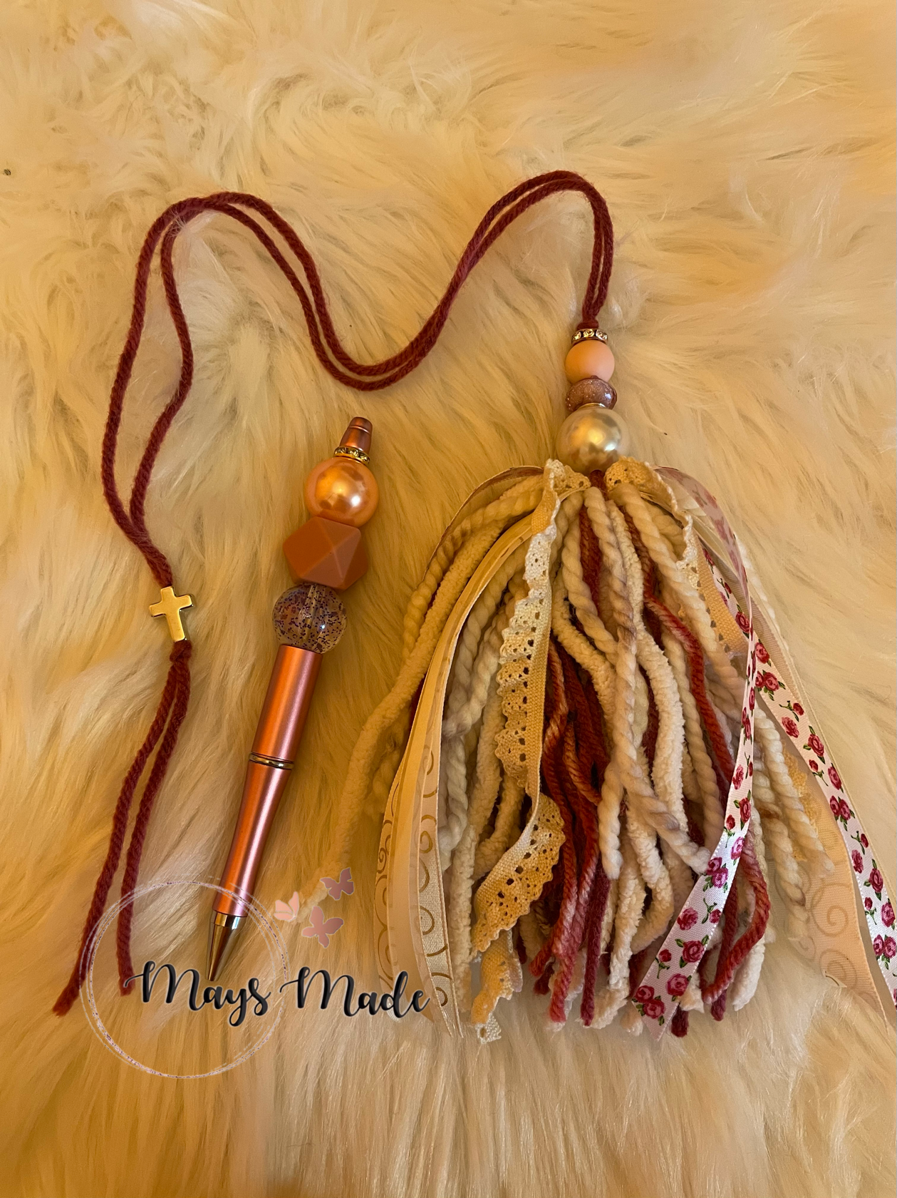 Bible tassel w/pen